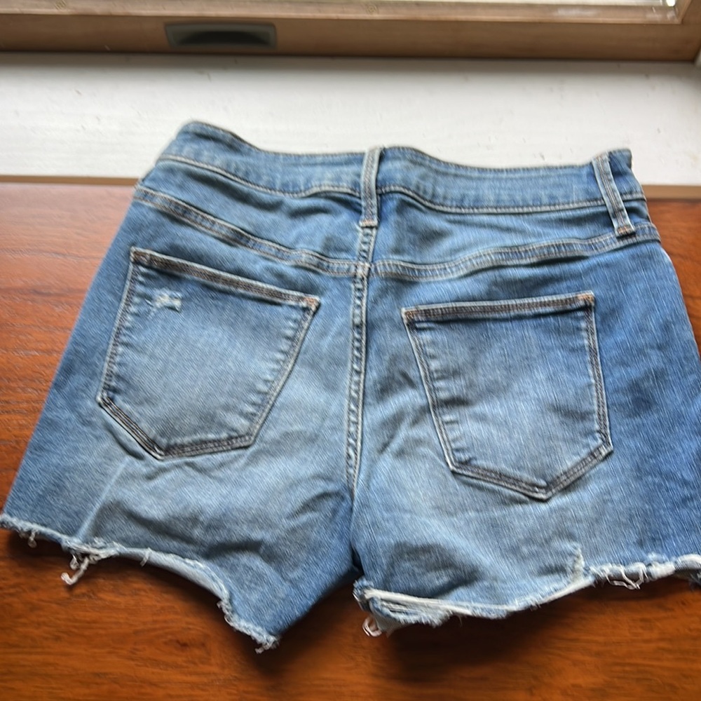 Universal Thread Distressed High Rise Short - Picture 4 of 5